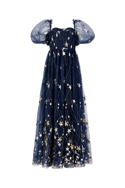 chic size inclusive model wearing JessaKae Starla Dress