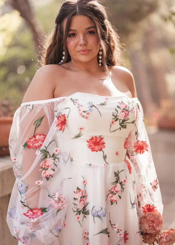 Julianna Dress Dresses - JessaKae - Julianna Dress - Petal White / 00