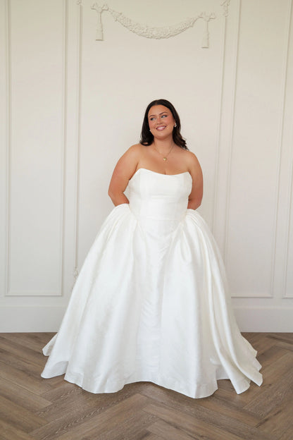 Victoria Wedding Dress
